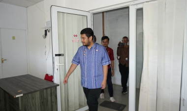 Bupati Alvin Sidak Sejumlah Kantor OPD, Tegaskan Disiplin ASN dan Kehadiran Pimpinan Jadi Teladan
